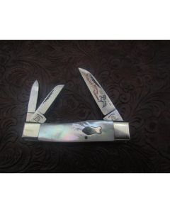 Fight’n Rooster Gunstock Whittler knife 2.375 inch mint condition with Beautiful pearl handles and Solingen steel blades with plain blade edges